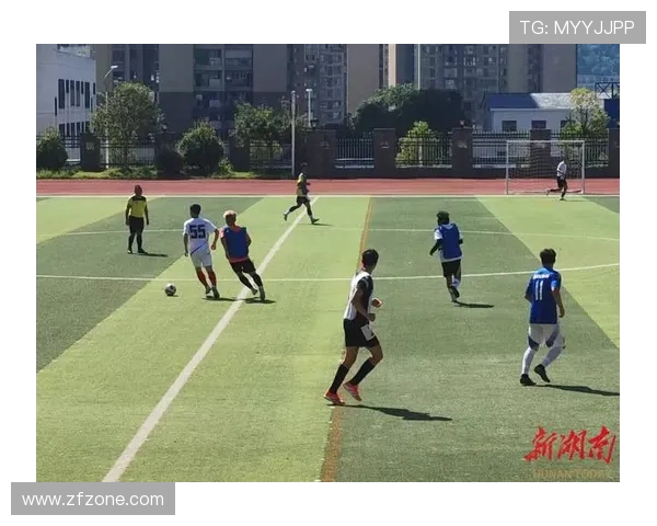 湘西足球队7号球员是谁 他的背景和在队中的表现解析